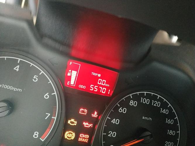 现代 瑞纳 2014款 1.4l 手动智能型gls