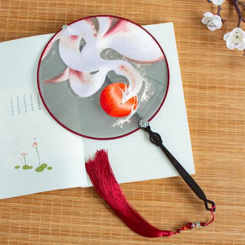 古风苏州刺绣扇子九尾狐团扇手工双面绣流苏宫扇绣美汉服配饰掌扇