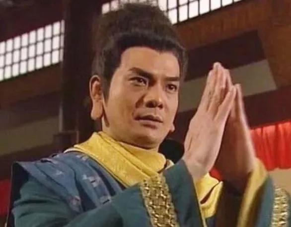 天龙八部鸠摩智单挑击败天龙寺六僧与萧峰谁强谁弱