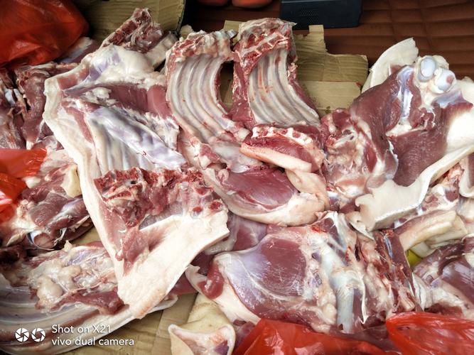 香猪肉香香美人