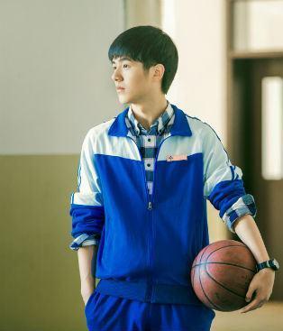 鹿晗吴亦凡李易峰 谁是你的校服男神?