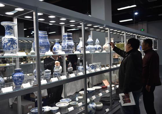 主会场位于 a target="_blank" href="/item/全国农业展览馆/3841406"