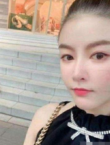 为何谭明明玛莎拉蒂上的另一位从犯张某,始终否认挑唆