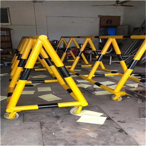 防冲撞拒马路障移动护栏拒马带刺学校拦截拒马路障顺安联盾