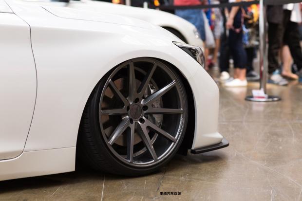 实体店 美国原装正品vossen vfs1旋压轻量化轮毂19/20/22寸 2个色_7折
