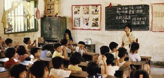 步入中年的80后们,你们的童年记忆是这样的吗?当年玩