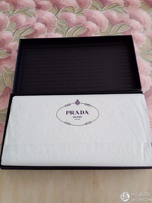 新年换新包——prada saffiano 杀手包及拉链钱包晒单