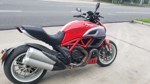 出个狠货 大贸杜卡迪大魔鬼