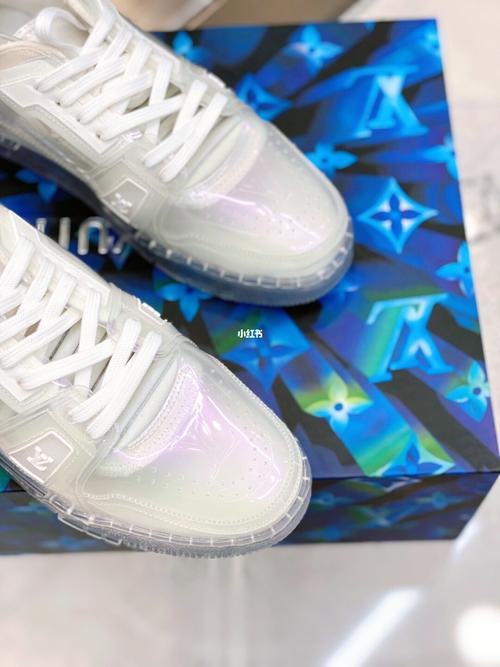 lv 透明感运动鞋_路易威登怎么样_运动鞋_lv鞋_时尚