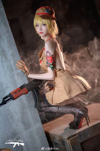 【cos正片】穿越火线灵狐者cos 迷人黑丝长腿 cn青青子ak