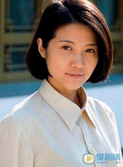 颜丙燕写真     颜丙燕演绎经历:   2004年,与张铁林主演电视剧《人生