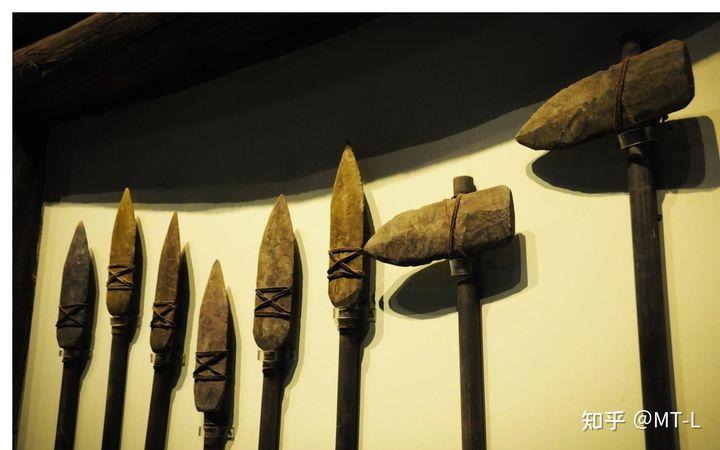 尖锐为主的石矛石斧
