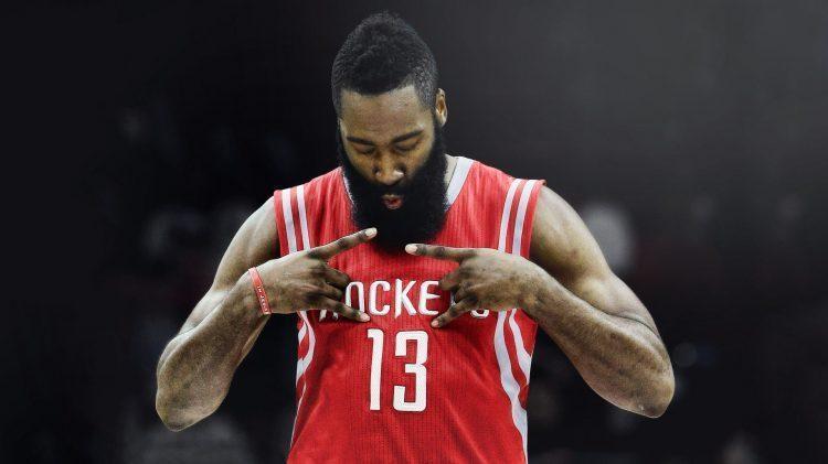 但是球迷应该注意到哈登在投进三分后会