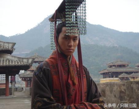 曹睿临终内斗突生,皇权衰落是因为立嗣失败还是制度