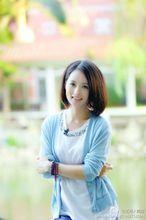韩佳:韩佳,《快乐汉语》主持人,"汉语桥"在华留学生汉语大赛主持人.