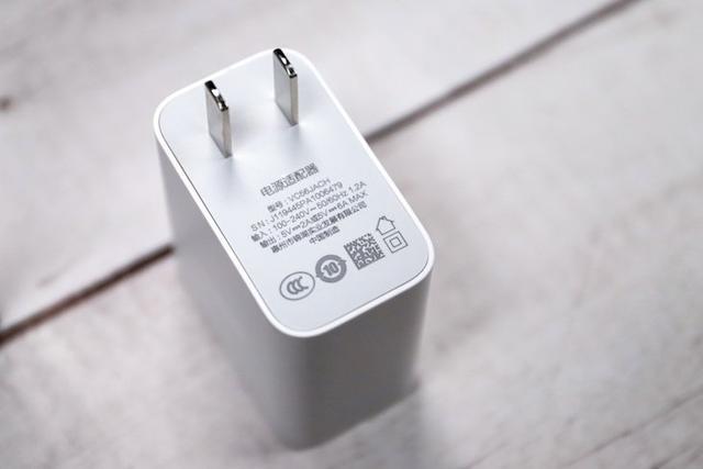 oppo reno3 pro充电续航体验 没有因为轻薄的机身而