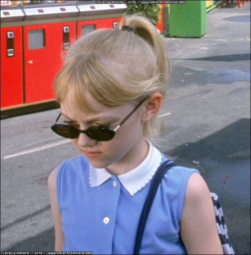  p>达科塔·范宁(dakota fanning),1994年2月23日出生于美国佐治亚州