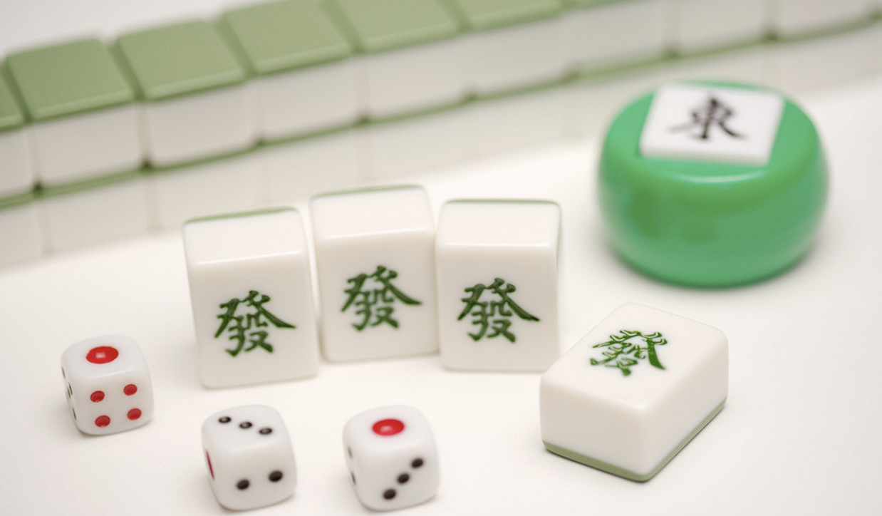 麻将一种博弈游戏