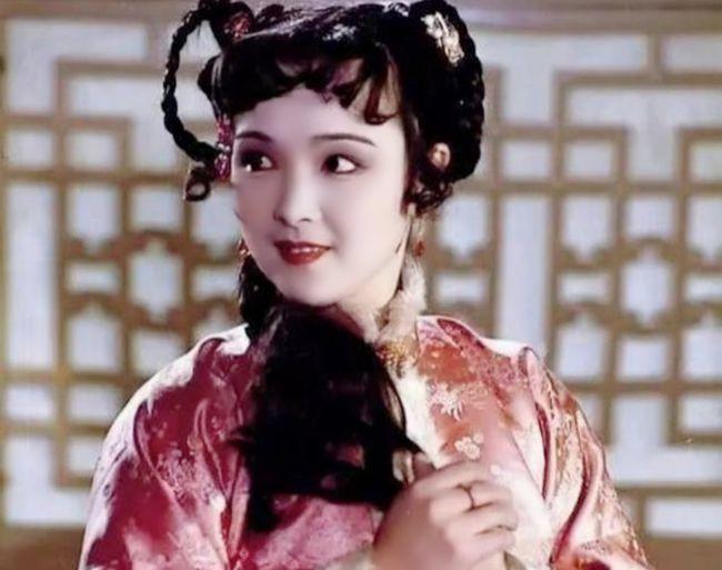 薛宝琴被公认为最美,但过人之处并非外形,一项优势令人羡慕