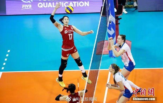 【#颜妮办理退役#】#中国女排颜妮退役#据央视消息,11月13日,中国女排