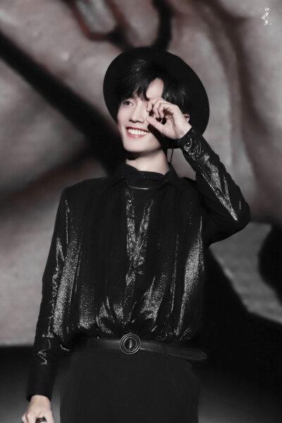 陈情令泰国见面会 演唱会肖战