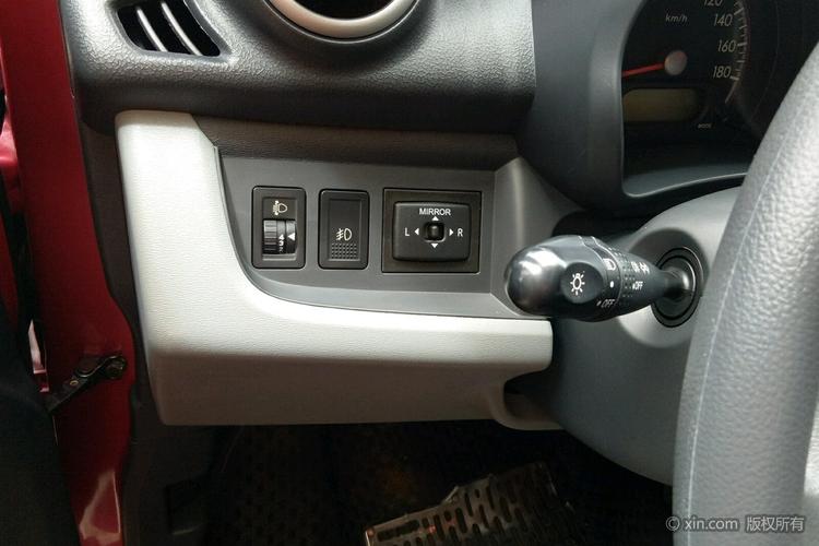 铃木 奥拓 2013款 1.0 手动 豪华型3.17万