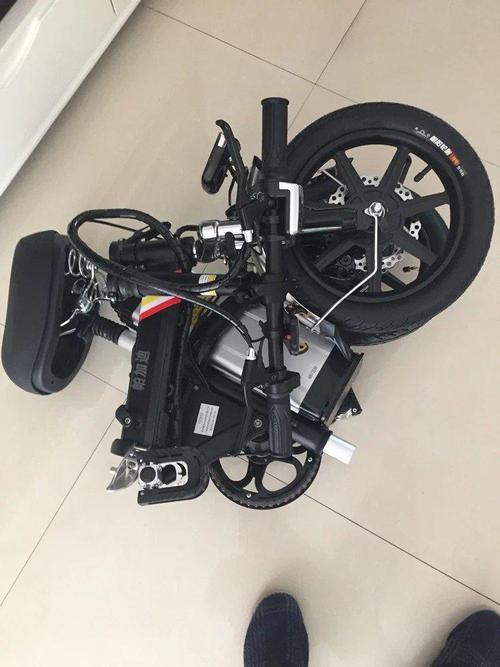电动车急转(帕加迪折叠电动车)