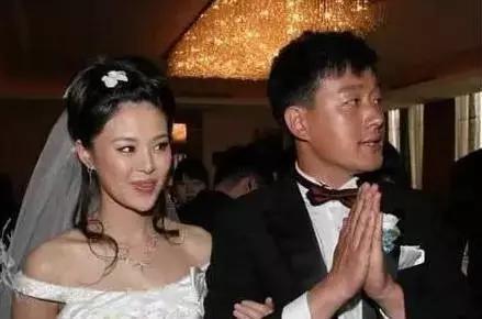 来自潘泰名的表白~~基情满满啊 佟大为结婚他是伴郎 ▼ 除了满满的