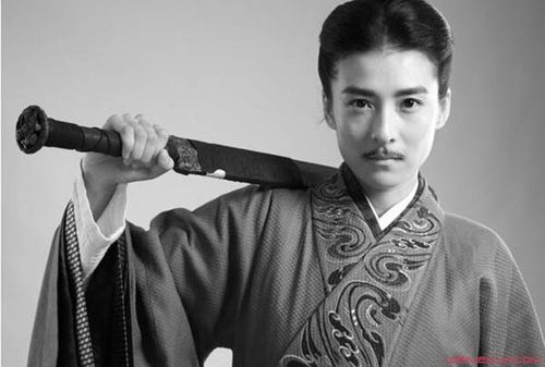 虎啸龙吟何驸马何晏是男是女 造型雷人不男不女被诛三族