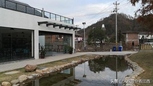 霍山县仙人冲画家村——废弃了的三线军工厂的余生