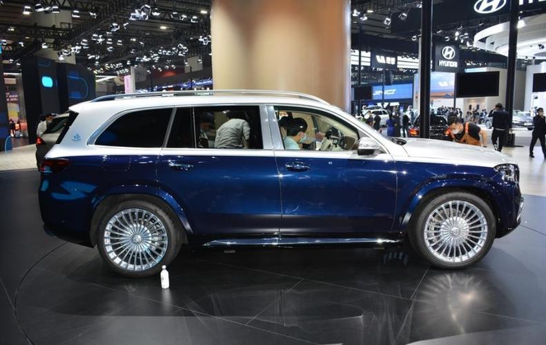 8万21款迈巴赫gls480指导价:158.