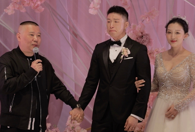 原创有种翻车叫冲老婆颜值生孩子德云社烧饼晒娃后网友乐了