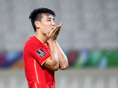 武磊回归中国男足希望在沙迦福地取胜