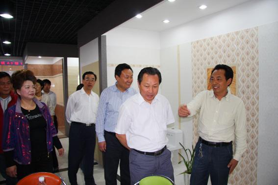 2009年10月14日,盐城市委书记,市人大常委会主任赵鹏,市委常委,秘书长