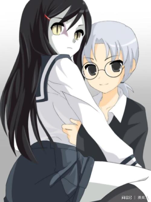 所以我们是否能想,大蛇丸现在的躯体是个女性的,并且可能到了某些