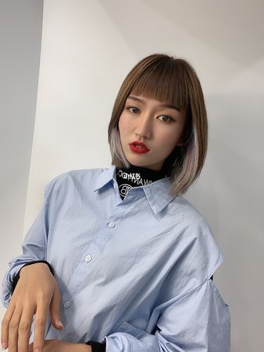lisa同款发型#挂耳染_发型_lisa发型_时尚_发型