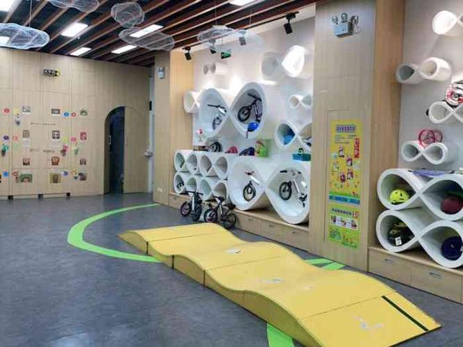 strider悦骑公社儿童平衡车俱乐部(棉三创意街店)-"新开的一家平衡车