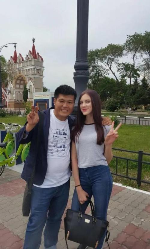 娶个俄罗斯媳妇,有啥感觉?