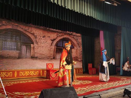04.15 武安市平调落子剧团在北白石演出