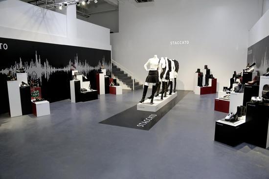踏出时尚节拍 staccato 2015秋冬新品发布