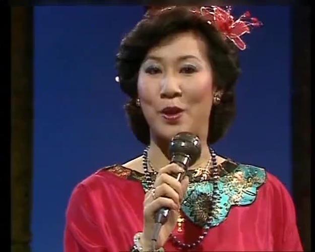 1984央视春晚:奚秀兰演绎《天女散花》,歌声嘹亮舞姿