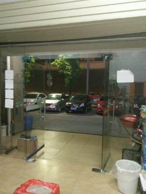 门面玻璃门出售