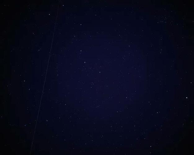 北斗七星,北方天空中的"明星",黑暗道路上的"一盏明灯"