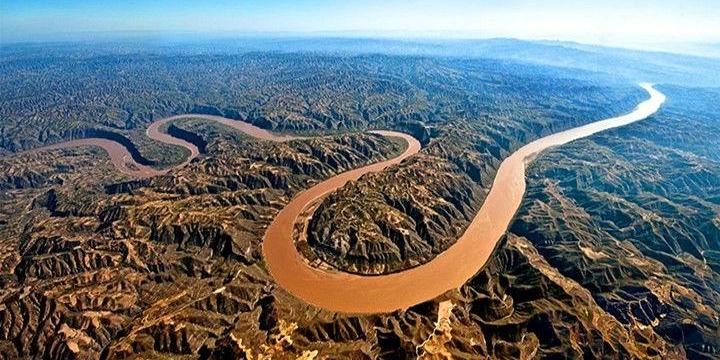 九曲黄河十八弯,宁夏起身到潼关