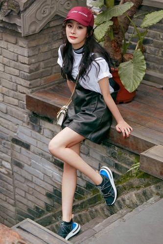 杨幂的穿搭,简直就是女生穿搭的范本.清新风