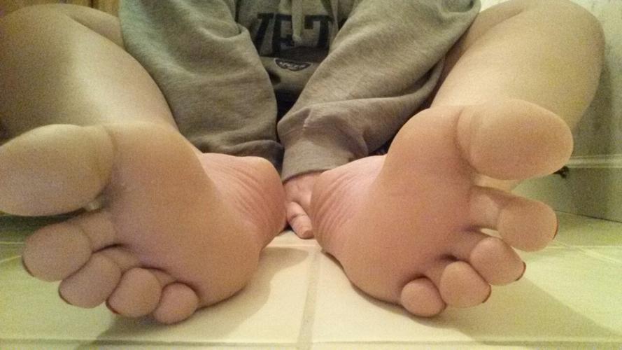 love for girls feet