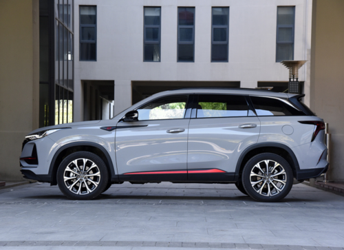 2022款长安cs75plus定妆照,超越哈弗h6,是大概率事件