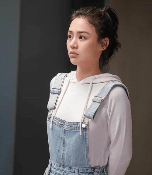 马思纯终于减肥成功!瘦回颜值巅峰受夸赞,果真女星都是胖着玩