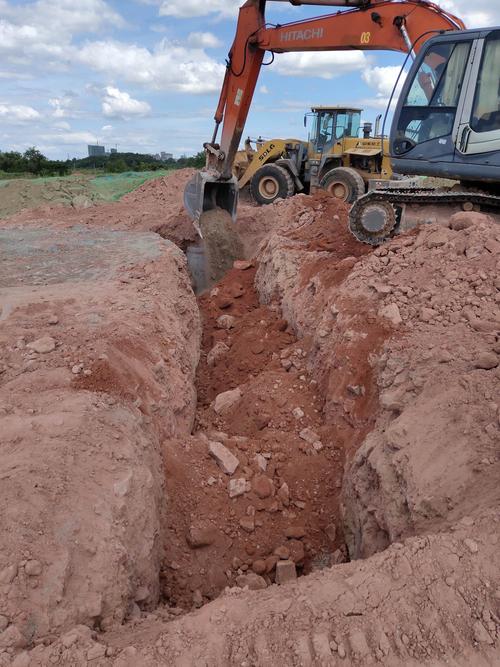 污水管土方回填