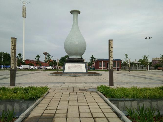 河南省平顶山市宝丰县车站路靠近平顶山西站天气预报